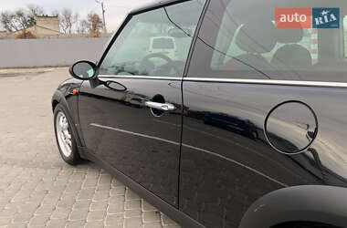 Хэтчбек MINI Hatch 2002 в Кременчуге