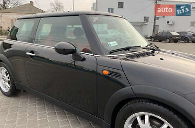 Хэтчбек MINI Hatch 2002 в Кременчуге