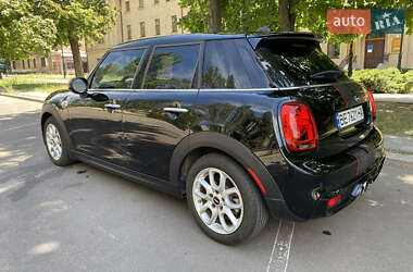 Хэтчбек MINI Hatch 2018 в 