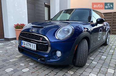 Хэтчбек MINI Hatch 2014 в Киеве