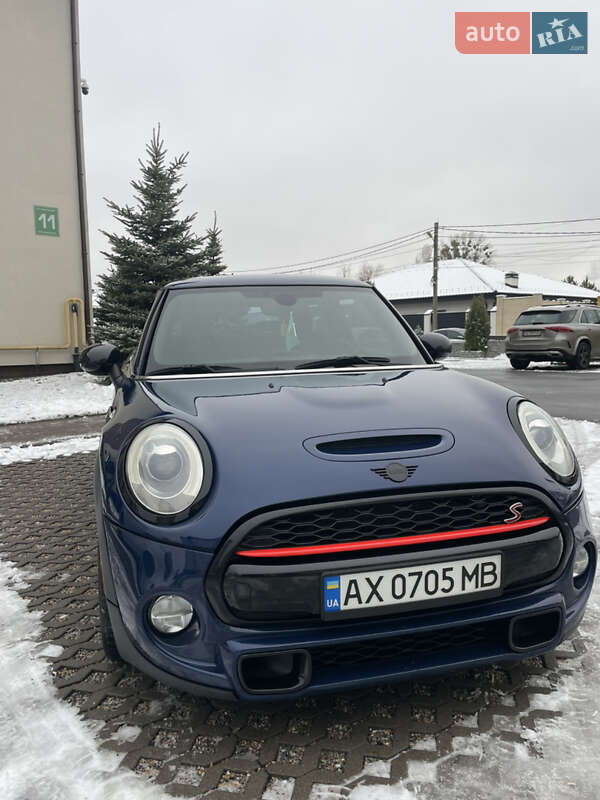 Хэтчбек MINI Hatch 2014 в Харькове