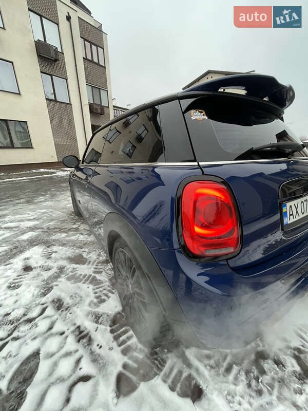 Хэтчбек MINI Hatch 2014 в Харькове