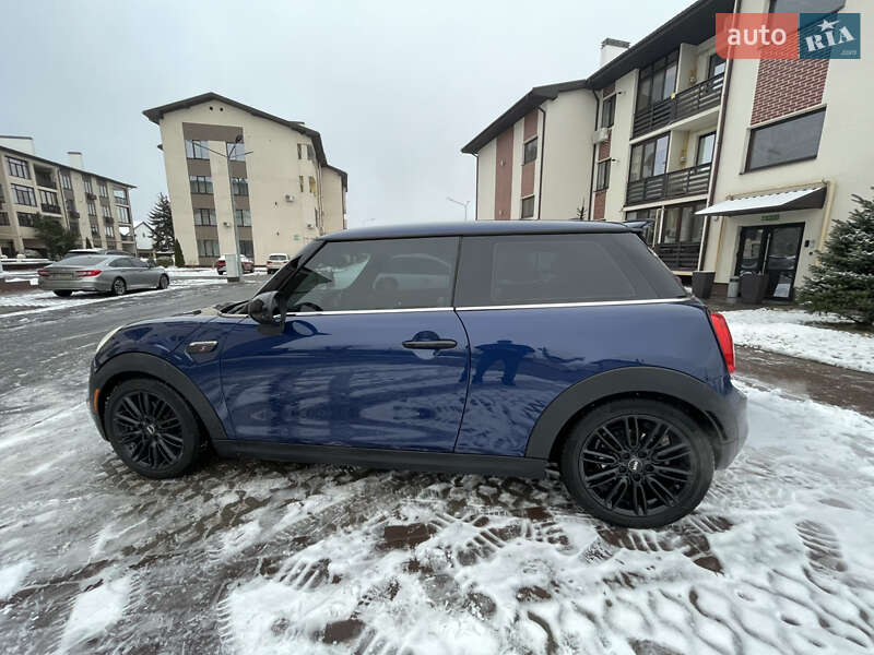 Хэтчбек MINI Hatch 2014 в Харькове