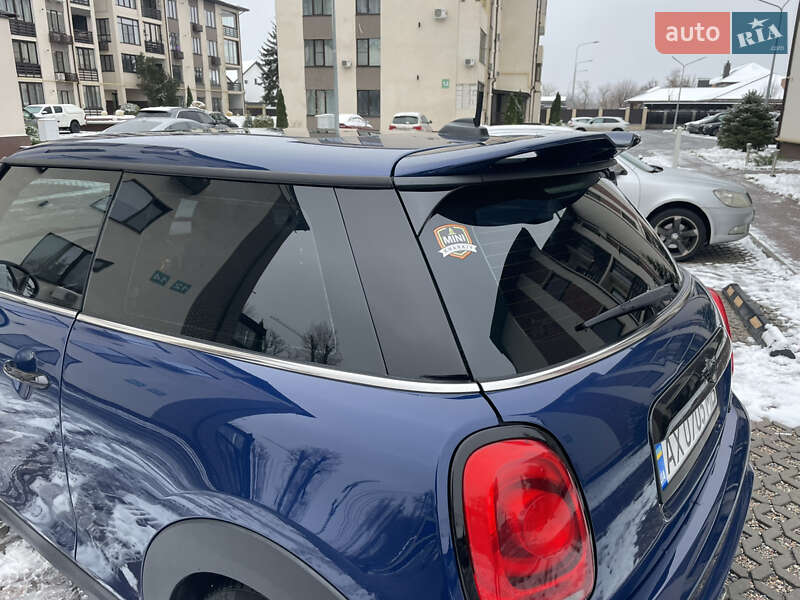 Хэтчбек MINI Hatch 2014 в Харькове