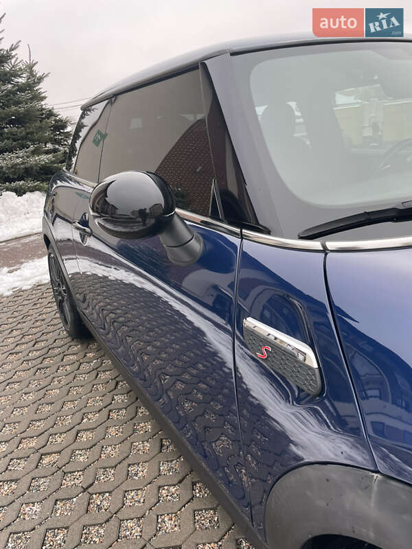 Хэтчбек MINI Hatch 2014 в Харькове
