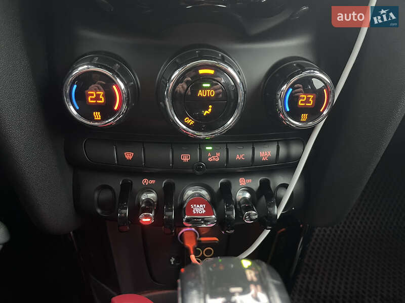 Хэтчбек MINI Hatch 2014 в Харькове
