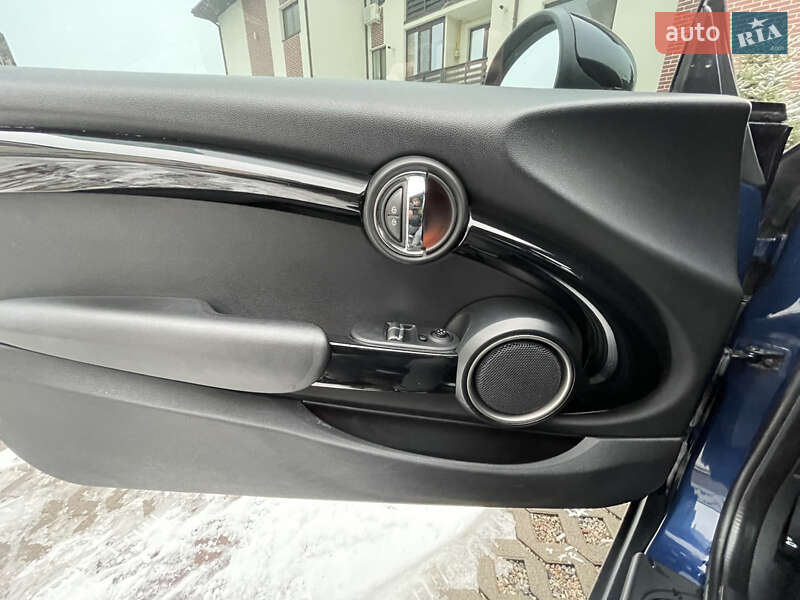 Хэтчбек MINI Hatch 2014 в Харькове