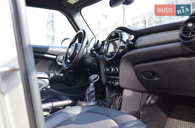 Хэтчбек MINI Hatch 2017 в 