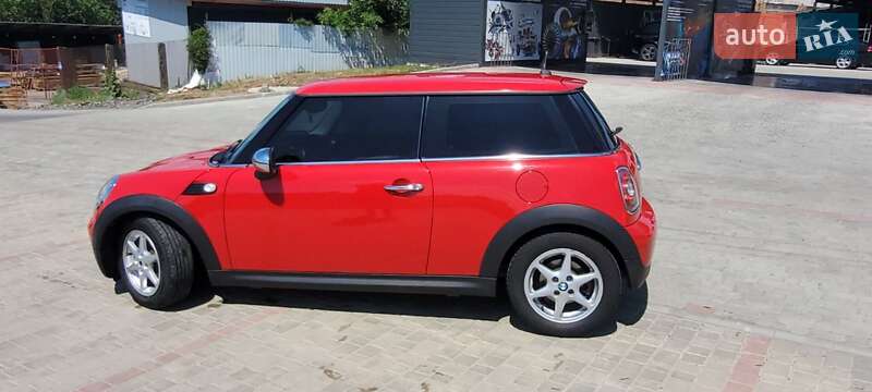 Хэтчбек MINI Hatch 2009 в Черкассах фото 4 Хэтчбек MINI Hatch 2009 в Черкассах