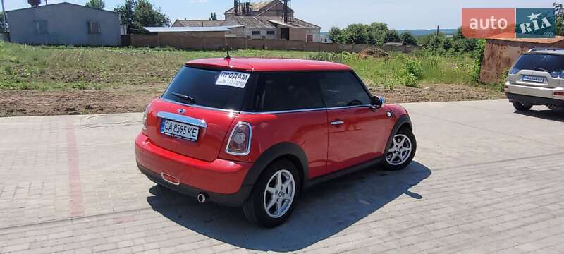 Хэтчбек MINI Hatch 2009 в Черкассах фото 6 Хэтчбек MINI Hatch 2009 в Черкассах