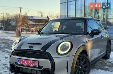 Хетчбек MINI Hatch 2022 в Києві