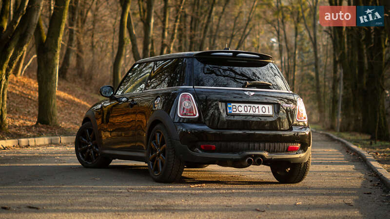 MINI Hatch 2009