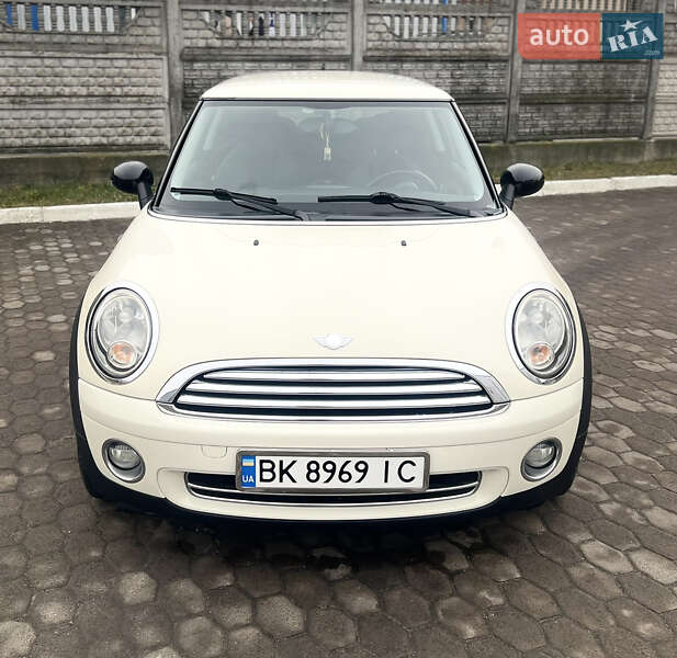 Хетчбек MINI Hatch 2008 в Рівному