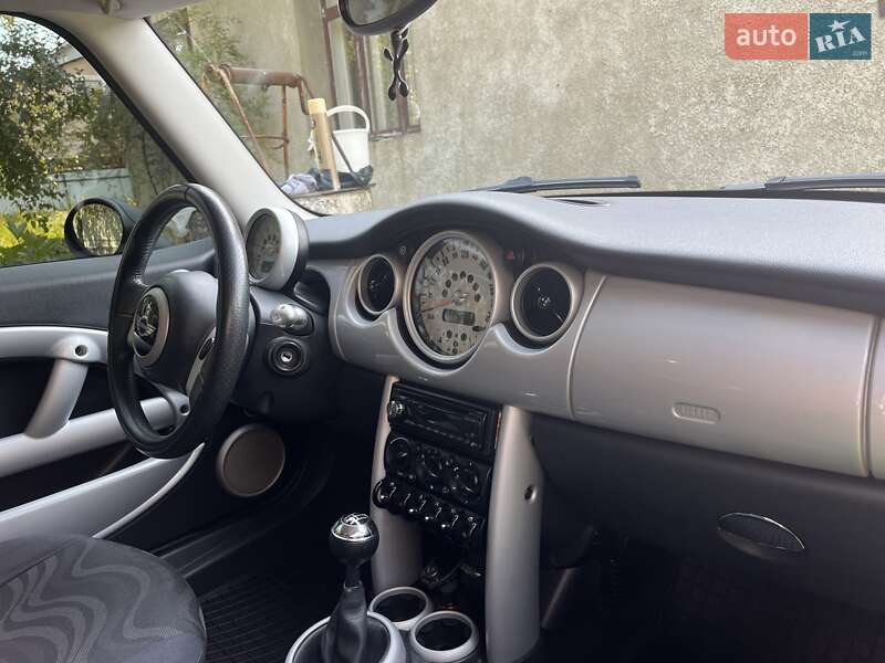 Хетчбек MINI Hatch 2004 в Ірпені фото 11 Хетчбек MINI Hatch 2004 в Ірпені