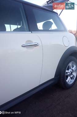 Хэтчбек MINI Hatch 2013 в Раздельной