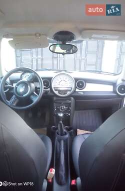 Хэтчбек MINI Hatch 2013 в Раздельной