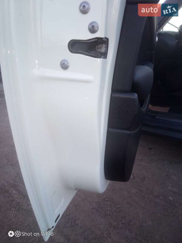 Хэтчбек MINI Hatch 2013 в Раздельной фото 12 Хэтчбек MINI Hatch 2013 в Раздельной