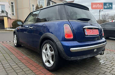 Хэтчбек MINI Hatch 2004 в Луцке