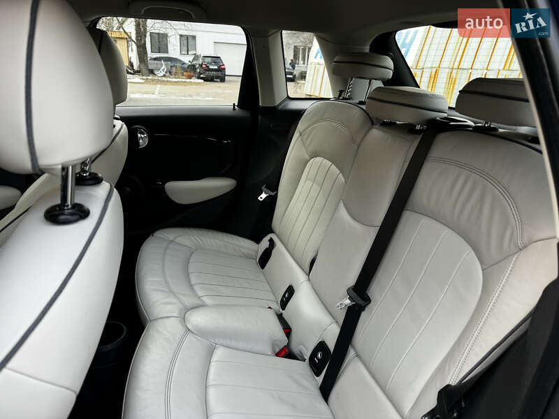 Хетчбек MINI Hatch 2015 в Києві