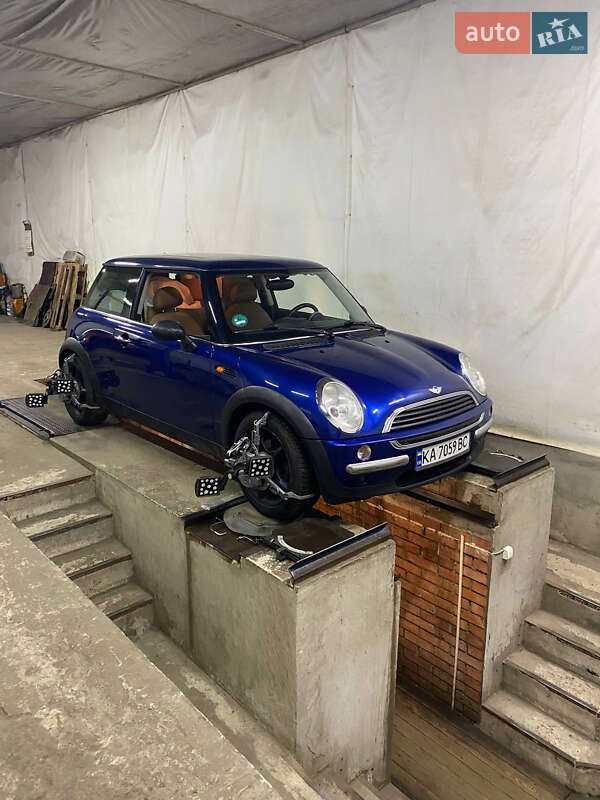 Хетчбек MINI Hatch 2002 в Києві фото 5 Хетчбек MINI Hatch 2002 в Києві