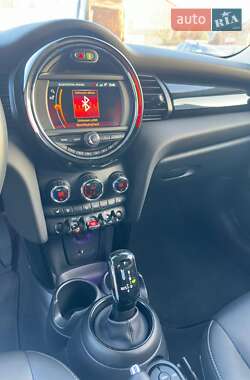 Хэтчбек MINI Hatch 2020 в 