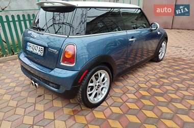 Хэтчбек MINI Hatch 2009 в 