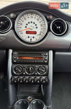 Хэтчбек MINI Hatch 2005 в 