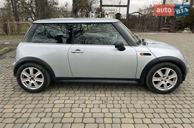 Хэтчбек MINI Hatch 2003 в 