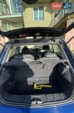Хэтчбек MINI Hatch 2004 в 