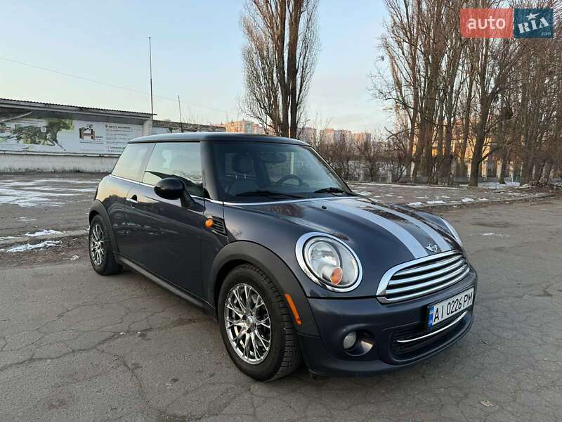 Хетчбек MINI Hatch 2011 в Києві