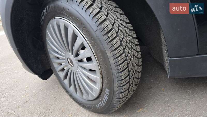 Хэтчбек MINI Hatch 2013 в Чернигове