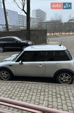 Хетчбек MINI Hatch 2004 в Львові