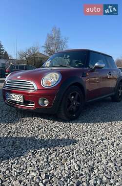 Хэтчбек MINI Hatch 2008 в Дрогобыче