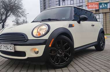 Хэтчбек MINI Hatch 2011 в Одессе