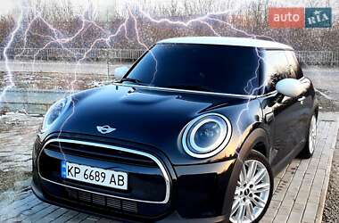 Хетчбек MINI Hatch 2022 в Києві