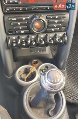 Хетчбек MINI Hatch 2003 в 