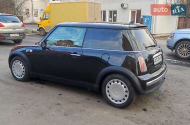 Хетчбек MINI Hatch 2003 в 