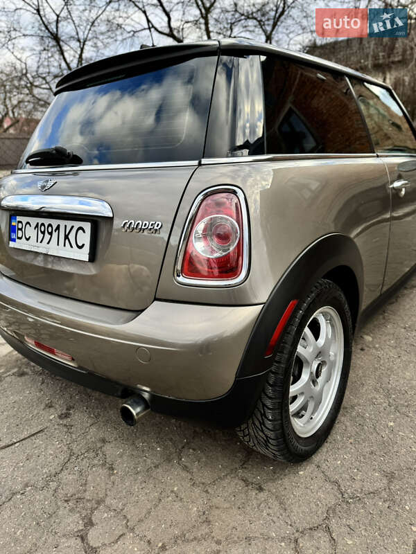 Хетчбек MINI Hatch 2011 в Львові фото 9 Хетчбек MINI Hatch 2011 в Львові