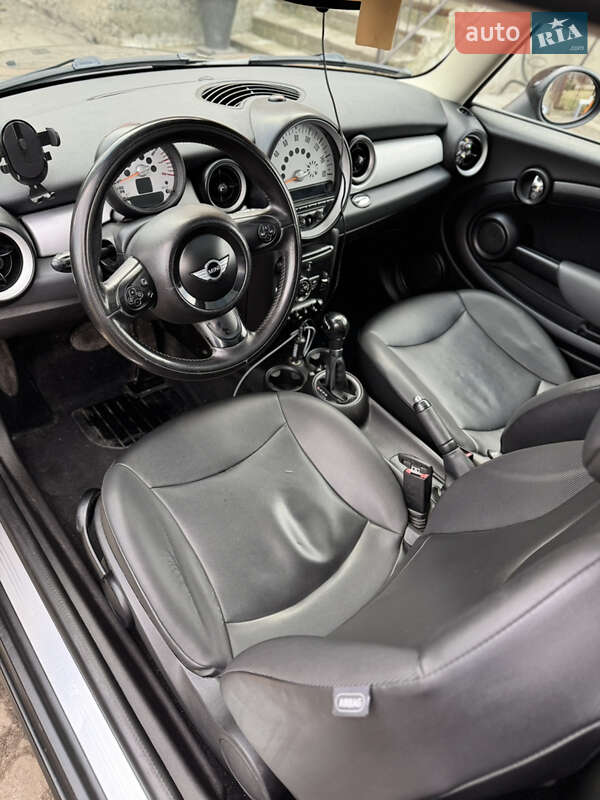 Хетчбек MINI Hatch 2011 в Львові фото 23 Хетчбек MINI Hatch 2011 в Львові
