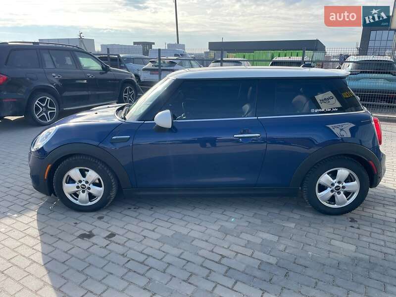 Хетчбек MINI Hatch 2014 в Львові