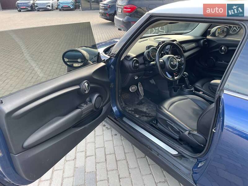 Хетчбек MINI Hatch 2014 в Львові