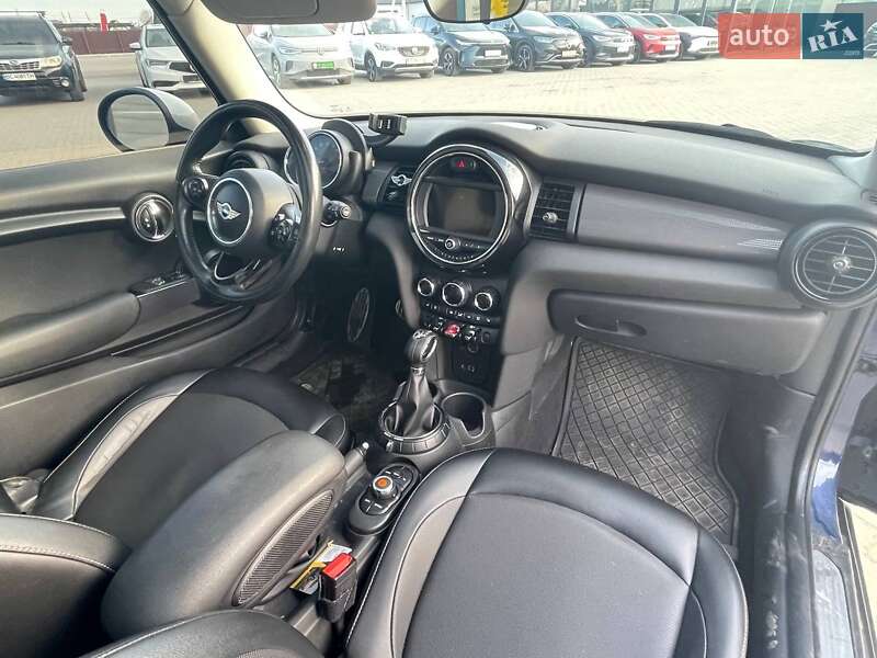 Хетчбек MINI Hatch 2014 в Львові