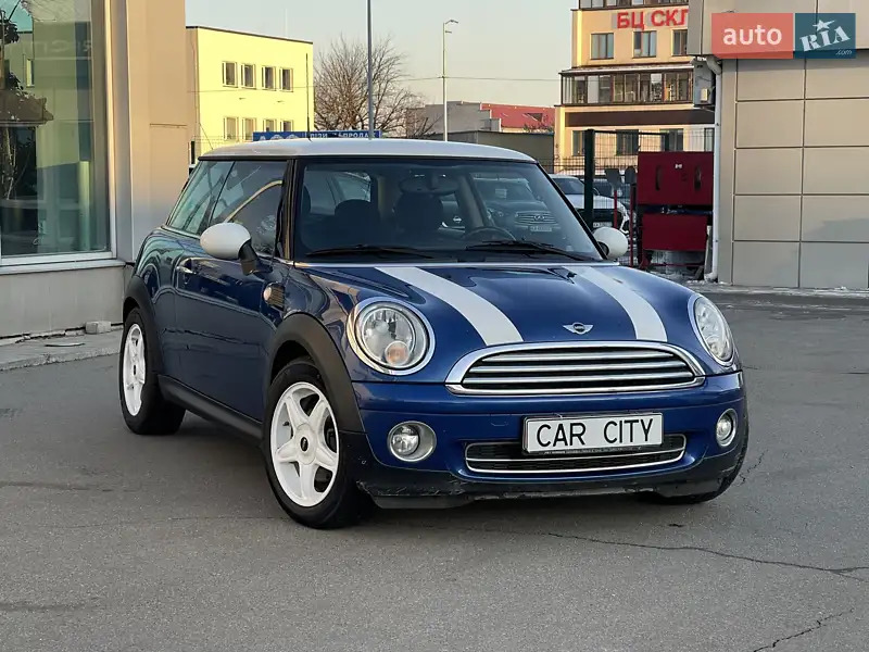 Хэтчбек MINI Hatch 2006 в 