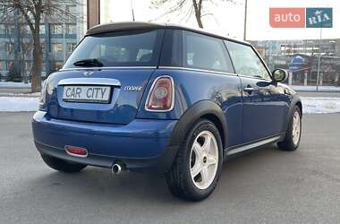 Хэтчбек MINI Hatch 2006 в 