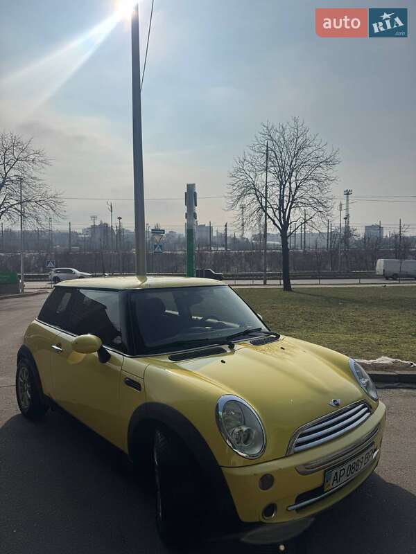 Хетчбек MINI Hatch 2005 в Києві фото 5 Хетчбек MINI Hatch 2005 в Києві
