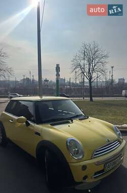 Хетчбек MINI Hatch 2005 в 