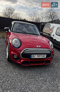 Хэтчбек MINI Hatch 2014 в Львове