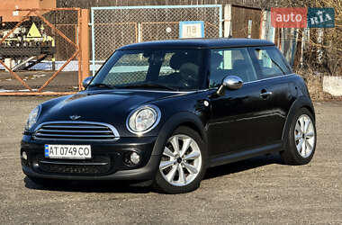 Хэтчбек MINI Hatch 2013 в 