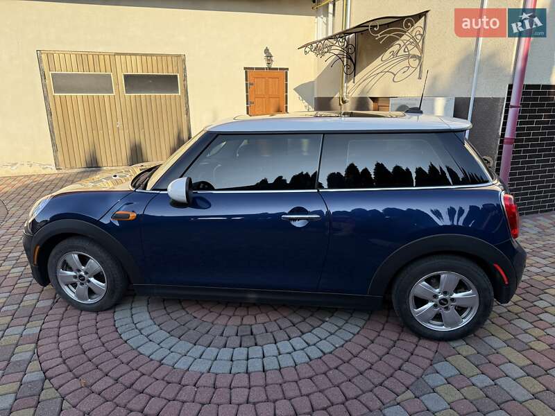 Хетчбек MINI Hatch 2014 в Хусті
