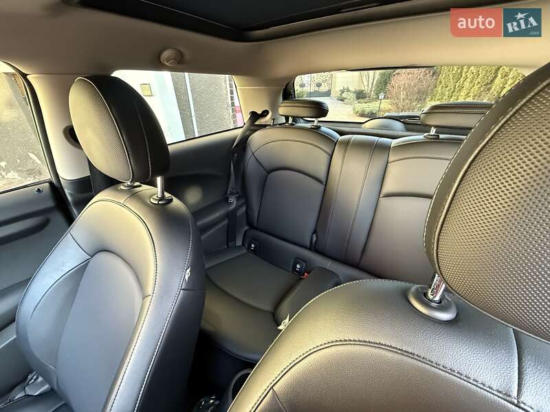 Хетчбек MINI Hatch 2014 в Хусті